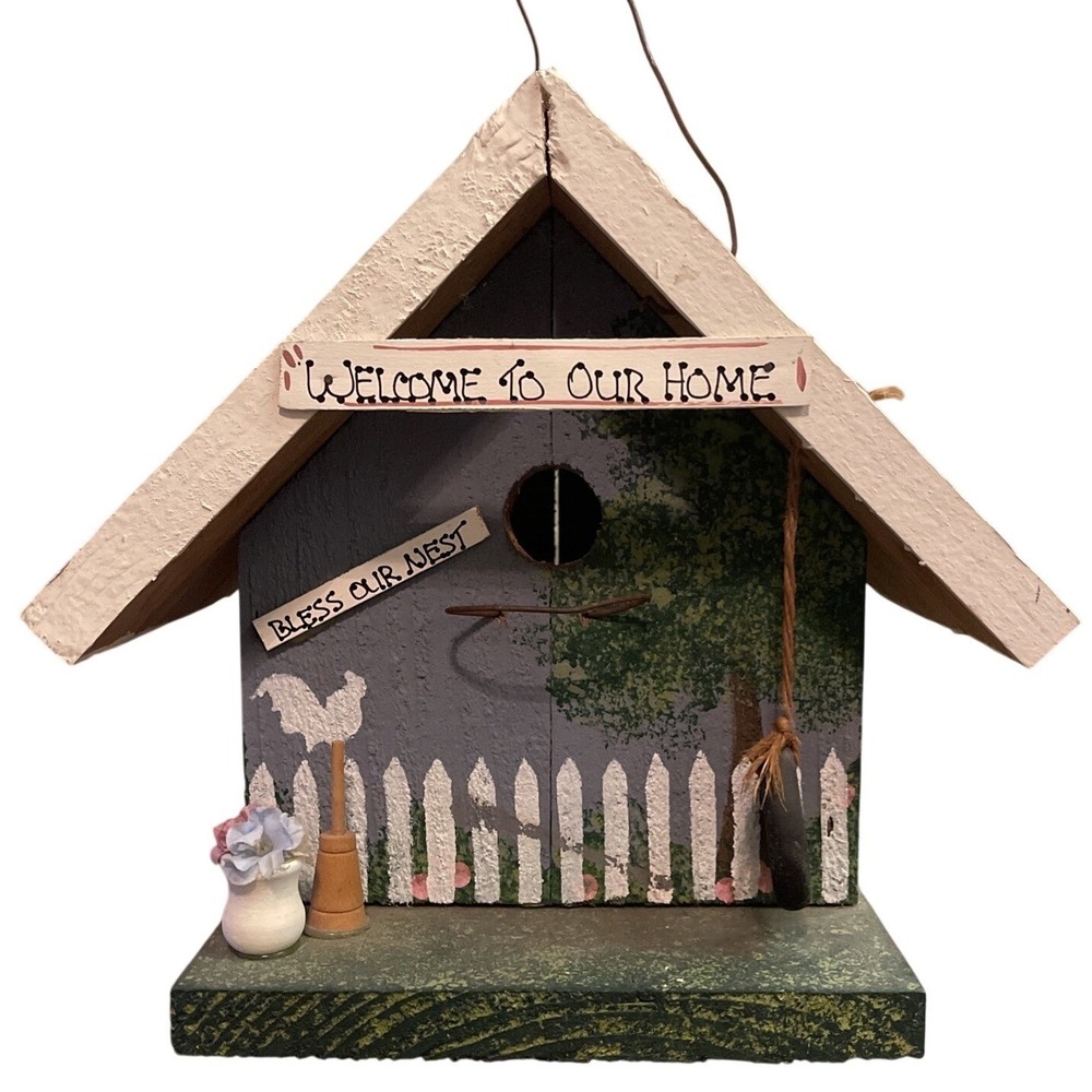 Vtg Hand Painted Welcome Folk Style Bird House Garden Granny Cabin Cottage Finch